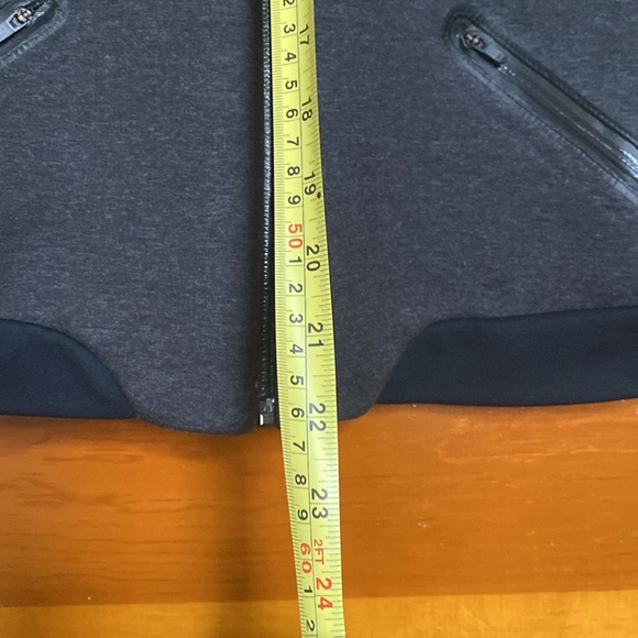 Nike Women Tech Fleece Cropped Bomber Jacket Black Charcoal Grey Sz Large - Picture 10 of 10